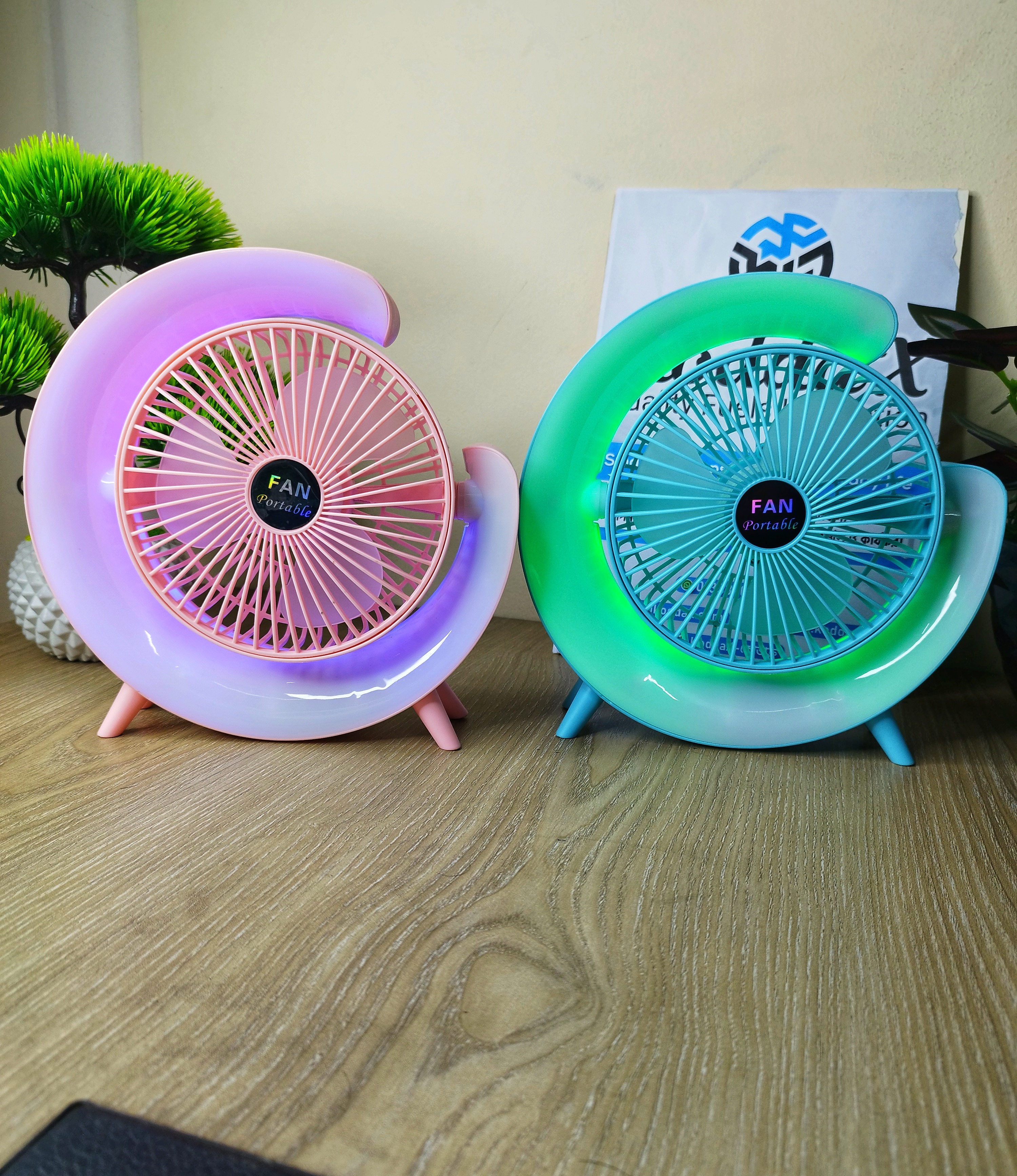 USB Rechargeable 3 Speed  Portable Fan Desktop Mini Fan with Night Light in 5 Colors